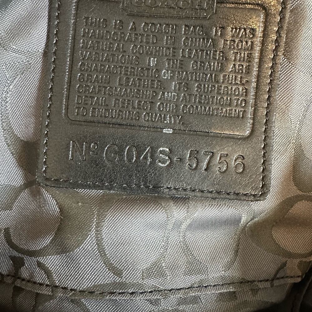Coach handbag. - Picture 3 of 6